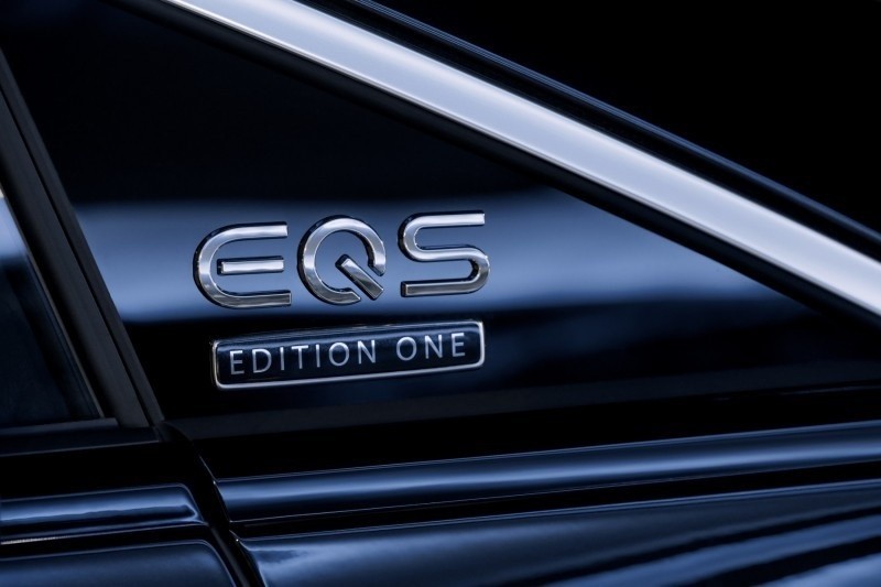 Mercedes EQS...