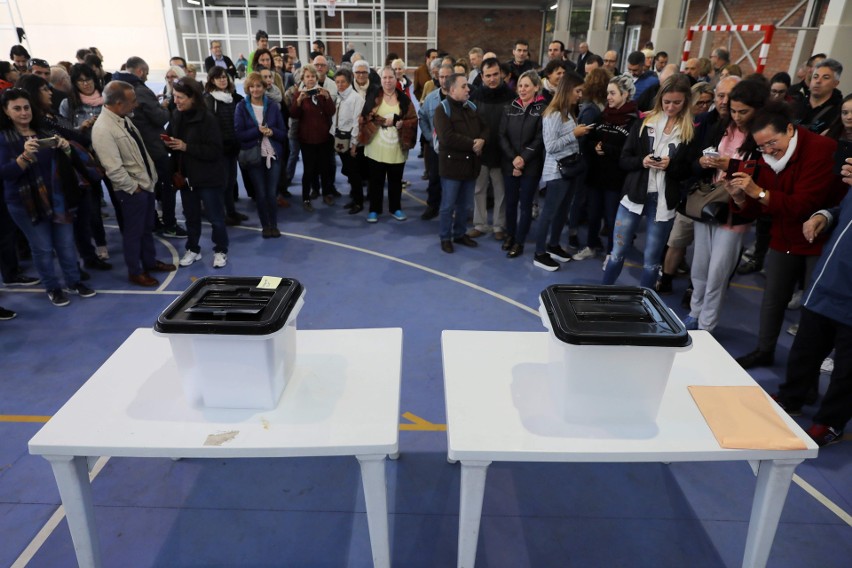 Referendum w Katalonii: Ranne zostały 844 osoby [ZDJĘCIA]