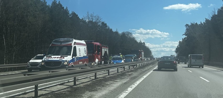 Kolizja 2 samochodów na Obwodnicy Trójmiasta. Przez ponad...