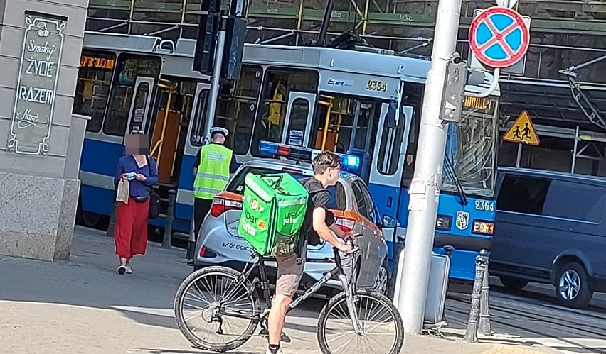 Wrocław: Duża awaria MPK w centrum. Nie jeździły tramwaje. Znamy przyczynę