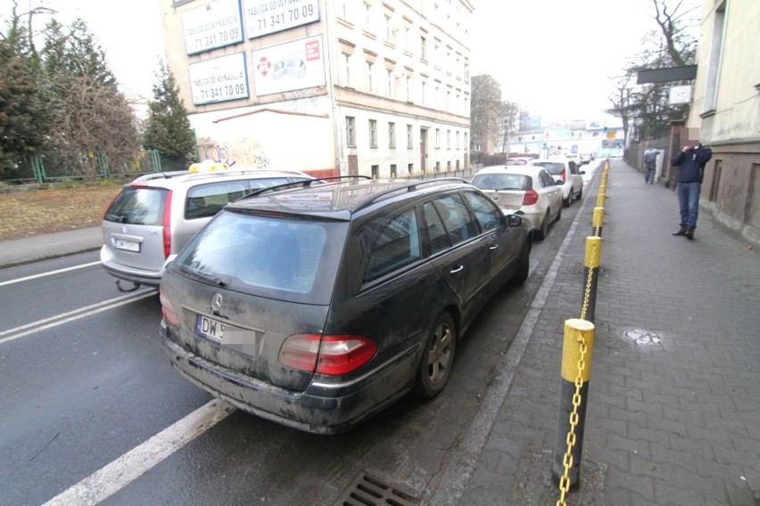 Trzy auta zderzyły się na Braniborskiej