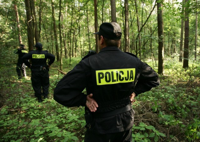 Gwałciciel zaatakował prawdopodobnie w okolicy lasku na Górach Piekarskich.