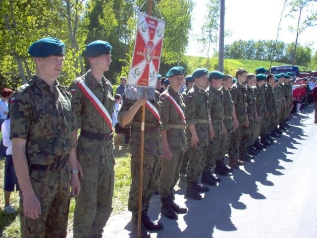 Związek Strzelecki jest organizacją prowojskową, dlatego też samo przyrzeczenie jak i apel poległych będą robione na wzór wojskowy &#8211; zapowiada Grzegorz Tarnawski, zastępca komendanta tarnobrzeskiego oddziału.