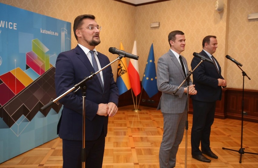 Prezydent Katowic Marin Krupa (pierwszy z lewej)