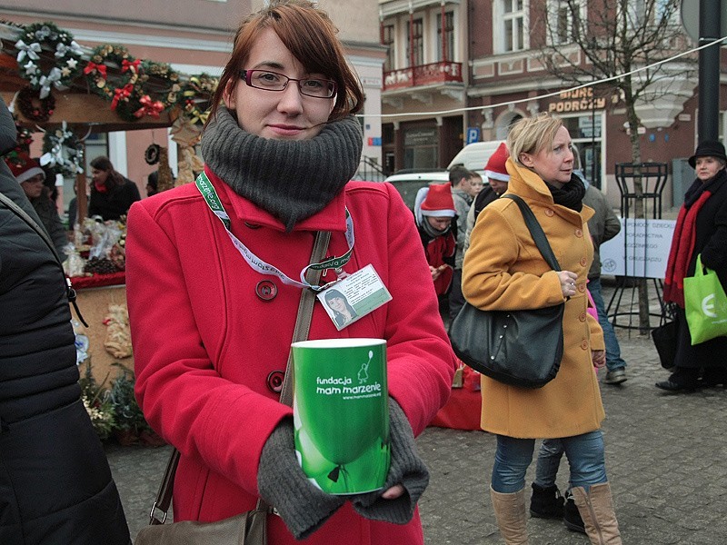 Wśród wolontariuszy kwestujących na Rynku była m.in. Ania...
