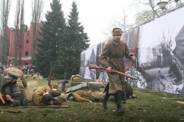 Dzień Żołnierzy Wyklętych rekonstrukcja historyczna Racibórz