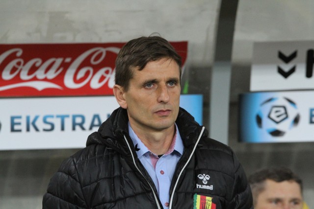 Trener Marcin Brosz nie jest zwolennikiem systemu rozgrywek, który obowiązuje w ekstraklasie trzeci sezon. 