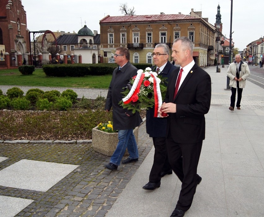 Radom. Bractwo Kurkowe uczcziło VII rocznicę katastrofy smoleńskiej