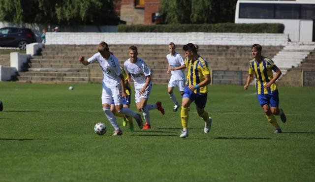 Piłkarze Górnika Zabrze w CLJ U18 pokonali na stadionie w Mikulczycach Arkę Gdynia 1:0Zobacz kolejne zdjęcia. Przesuwaj zdjęcia w prawo - naciśnij strzałkę lub przycisk NASTĘPNE