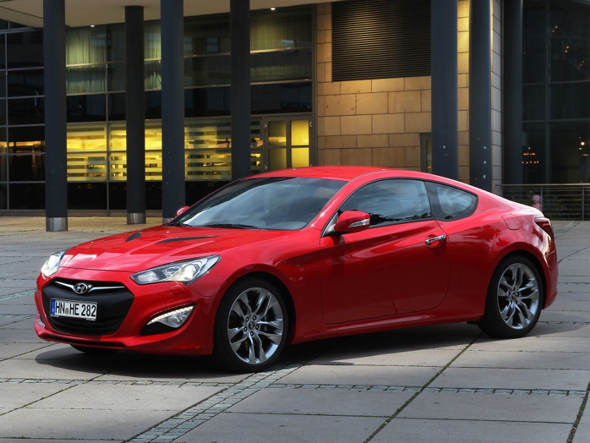 Hyundai Genesis Coupe...