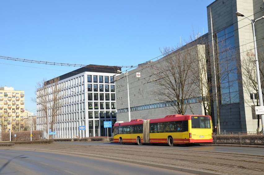 Wrocław: Kończą budować ekologiczny biurowiec Green Day (ZDJĘCIA, WIZUALIZACJE)