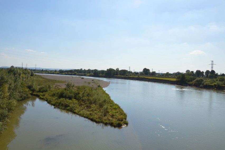 Ostrów. Dunajec zagraża wsi, ale nie ma pieniędzy na okiełznanie rzeki