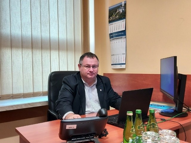 Robert Janusz jest dyrektorem Departamentu IT w Świętokrzyskim Urzędzie Marszałkowskim. Więcej jego prywatnych i służbowych zdjęć na kolejnych slajdach.
