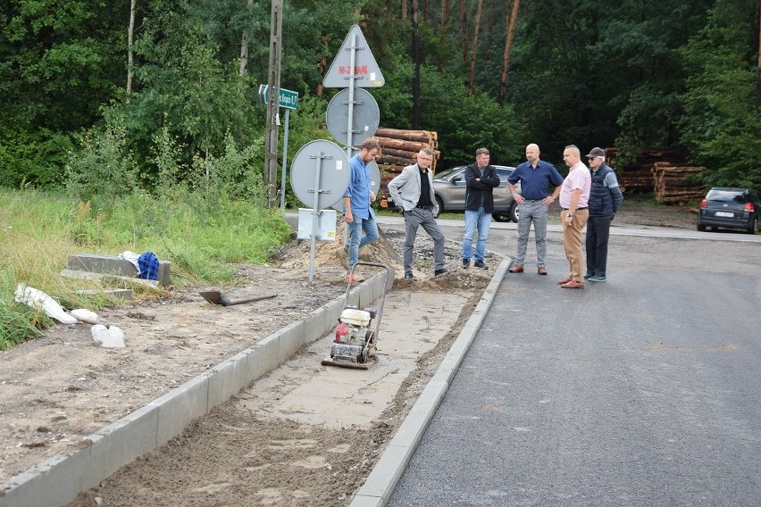 Częściowy odbiór remontowanej drogi gminnej w gminie Mirzec