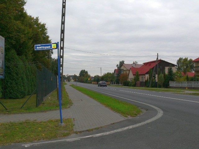  Przejście powstanie w okolicy skrzyżowania z ulicą Anieli Krzywoń.