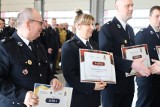 Minister Hoffman wręczył strażakom z Wielkopolski promesy i dofinansowania. To pieniądze na modernizację i doposażenie!