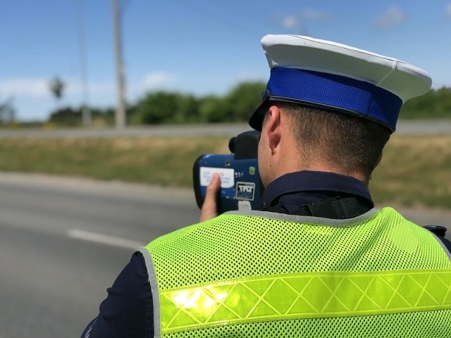 Wczoraj (28.09) funkcjonariusze ze słupskiej Komendy Miejskiej Policji prowadzili wzmożone działania pn. „Niechronieni uczestnicy ruchu drogowego” w rejonie przejść dla pieszych i przejazdów dla rowerów