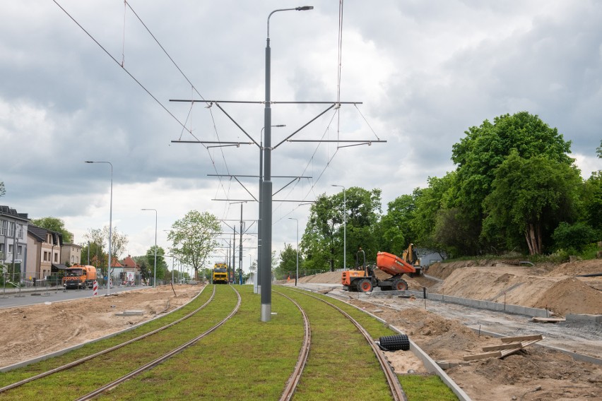 Nowa trasa tramwaju na Naramowice jest najbardziej widoczna...