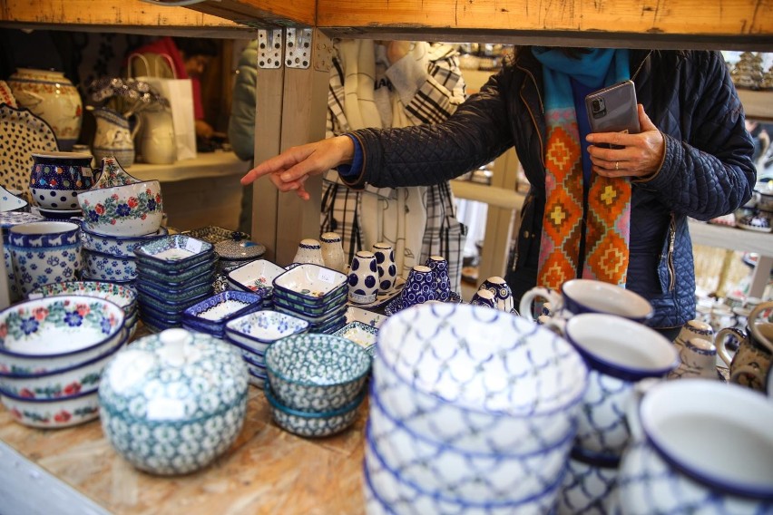 Ceramika, ręcznie malowane miski i kubki