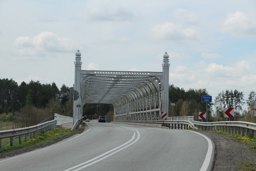 Most nad Narwią w rejonie Plosek. W ramach budowy S19...