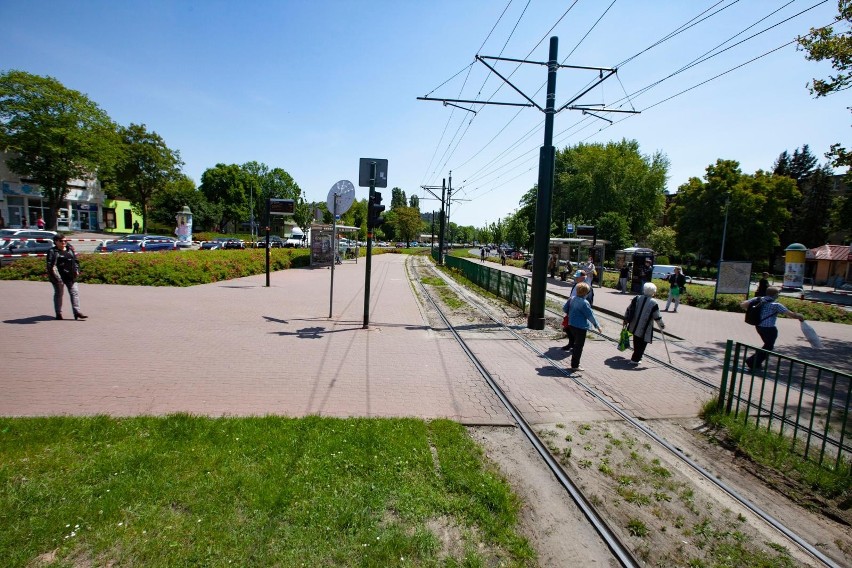 Kraków. Długo remontowali torowisko w Nowej Hucie. Udało się skończyć. To teraz rozkopią kolejne