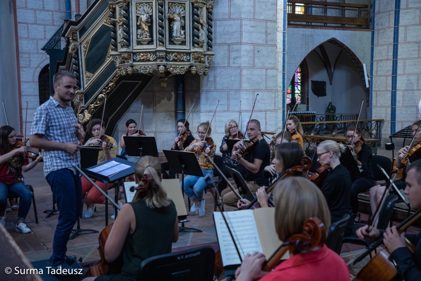 Orkiestra Camerata Stargard odkryła dźwięki Wiednia i Bergen [ZDJĘCIA]