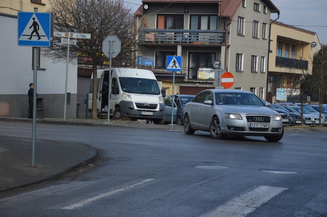 Skrzyżowanie ulic 3 Maja i Reja w Proszowicach