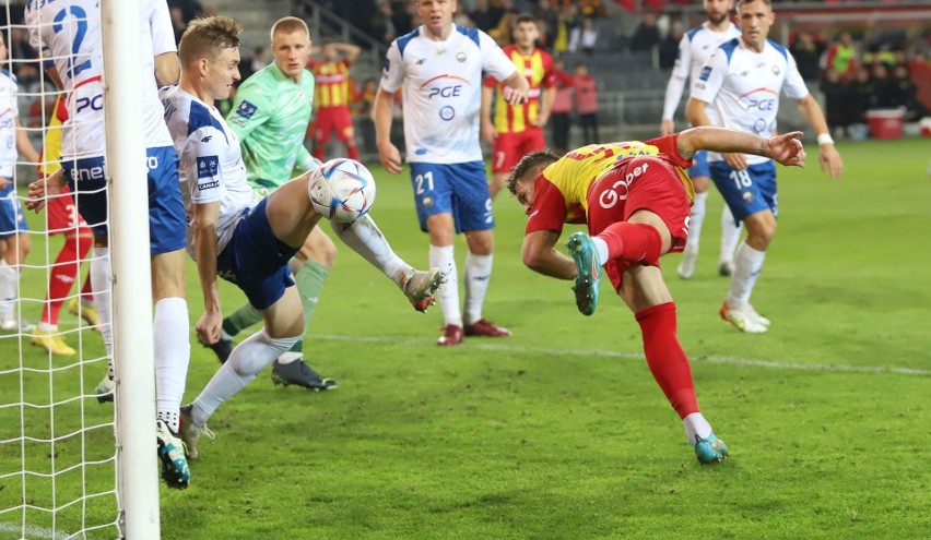 Korona Kielce przegrała ze Stalą Mielec 0:2.