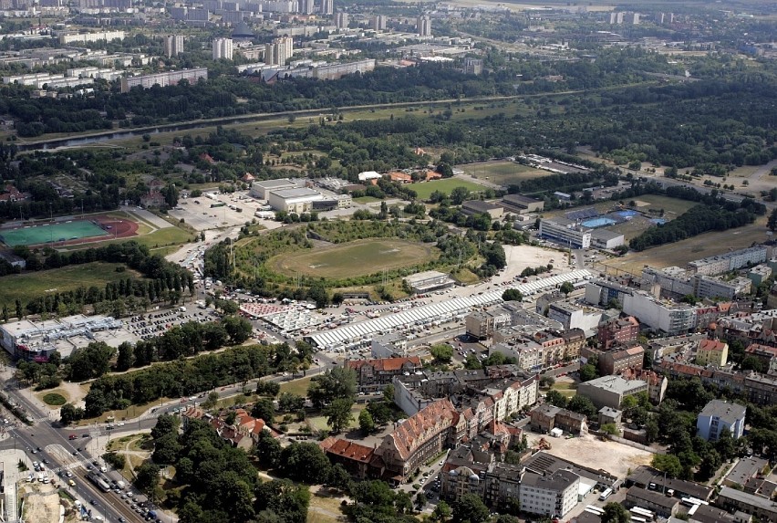 Zapraszamy w podniebną podróż po stolicy Wielkopolski. Tak...