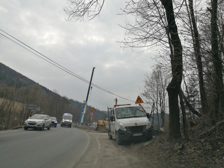 Kierowców czeka koszmar w drodze z Ustronia do Wisły. Rozpoczyna się remont DW 941. Potrwa 3 lata, objazdów brak. Będzie wahadło