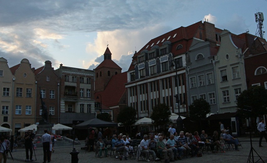 Lato na Starym Mieście w Grudziądzu. Koncert Trio Animato na Rynku [zdjęcia]