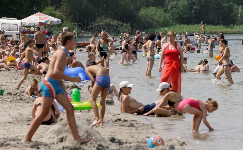 Już od 15 czerwca na Pogorii III wodę bacznie obserwują...