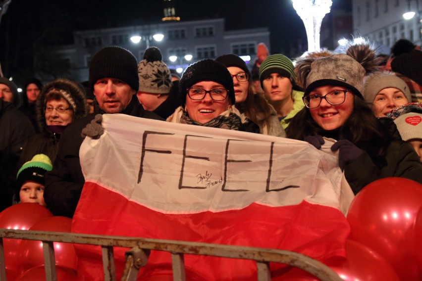 Światełko do nieba, licytacje i koncert Feel na finał WOŚP w...