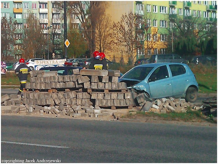 Zderzenie samochodów na ul. Armii Krajowej
