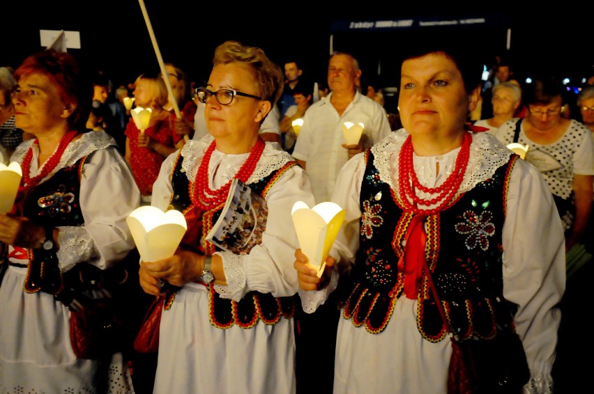 W Brzegach hucznie obchodzono drugą rocznicy Światowych Dni Młodzieży