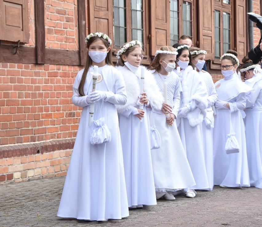 Komunie święte na Pomorzu. Pierwsze uroczystości za nami. Tak było w Malborku, Lęborku i Kartuzach 