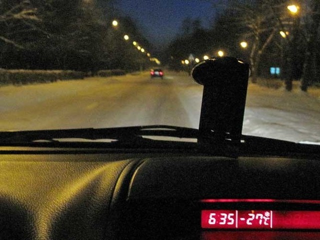 Rano w okolicach Koszalina po godz. 6 temperatura wahała się w okolicach minus 26, 27 stopni Celsjusza.