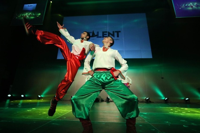 Show uczniów Zespołu Szkół w Staszowie. Tancerze z Ukrainy zachwycili