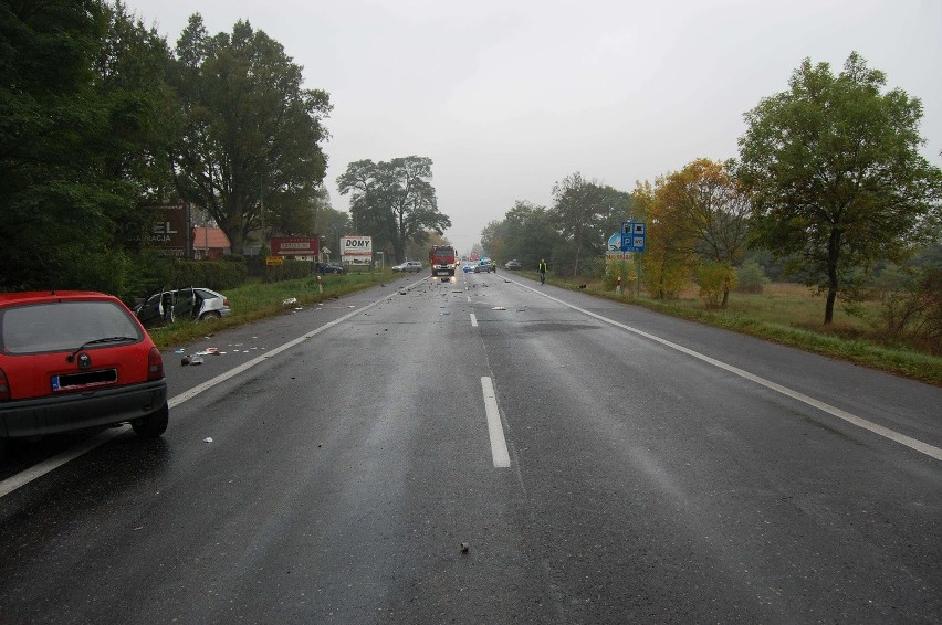 Śmiertelny wypadek pod Łaskiem. Nie żyje 22-letni mężczyzna [ZDJĘCIA]