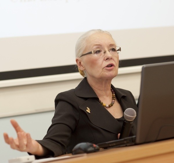 Prof. dr hab. Grażyna Ancyparowicz