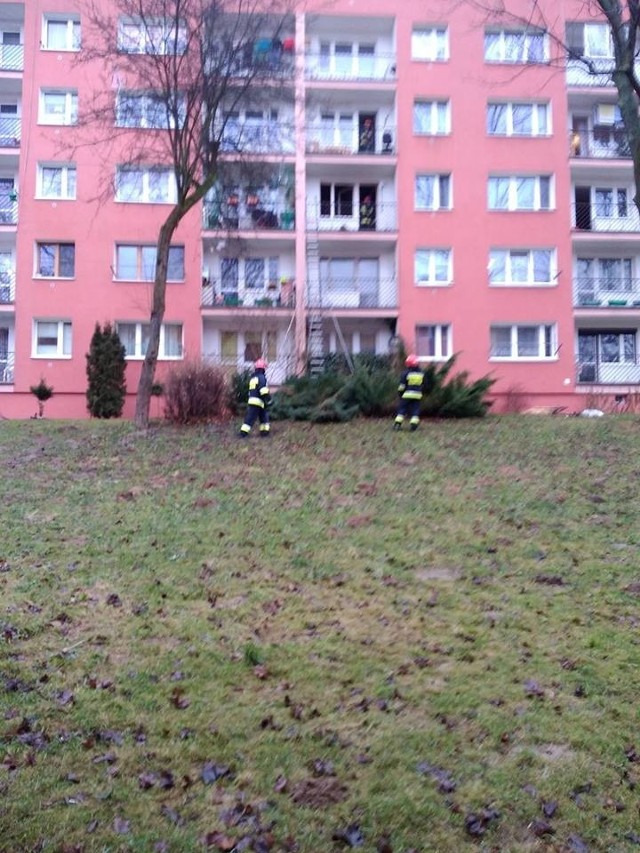 Kraków. Pożar w mieszkaniu na os. Na Stoku 4. Nie żyje kobieta