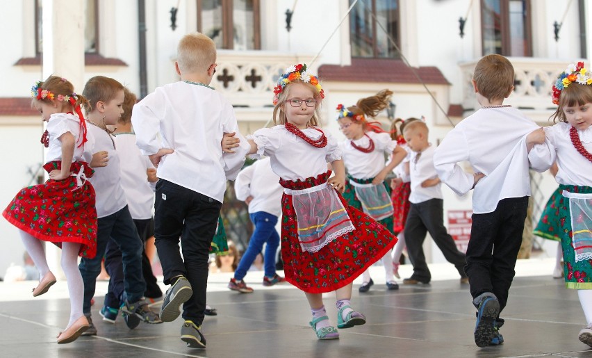 24.05.2016 rzeszow festiwal  carpathia dzieciom...
