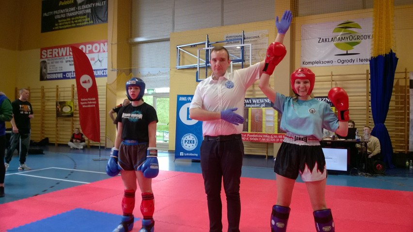 Kickboxing. Sądeczanie z UKS Evan zebrali medalowe żniwo! [Zdjęcia]