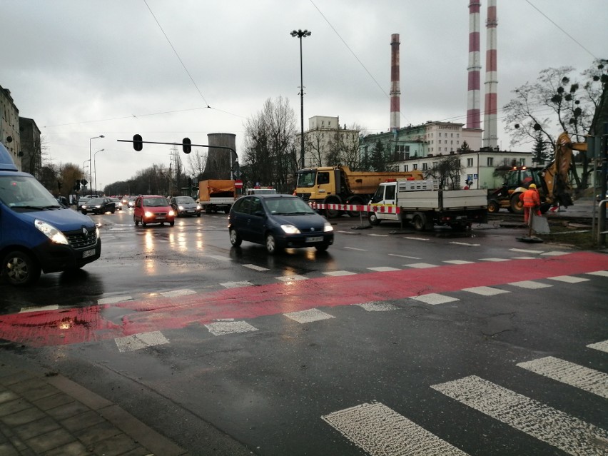 Remonty dróg w Łodzi. Problemów z przejazdem przez remontowane skrzyżowanie nie było