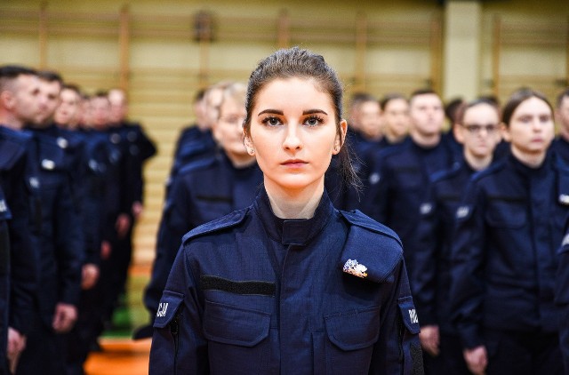 Ślubowanie nowych policjantów garnizonu łódzkiego, styczeń 2023