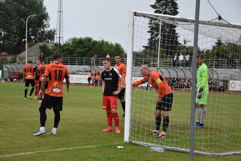 Wychowanek Alitu Ożarów Jakub Górski został wypożyczony z Korony Kielce do Garbarni Kraków [ZDJĘCIA]