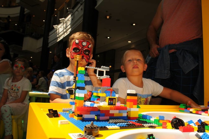 Gwiezdne wojny z klocków Lego w centrum Krakowa [ZDJĘCIA]
