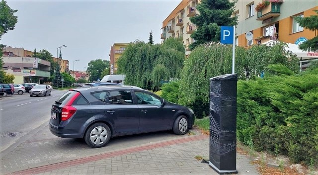 W strefie płatnego parkowania znalazła się ulica Adama Mickiewicza na odcinku od Placu Bartosza Głowackiego do skrzyżowania z ulicą Sokolą.