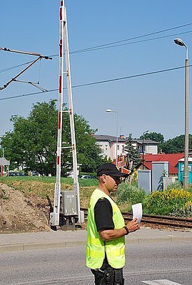 Mikołów: "Zatrzymaj się i żyj". Policja wspólnie z strażnikami i sokistami [ZDJĘCIA]