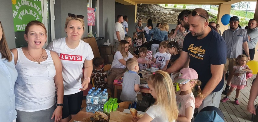 Mnóstwo osób wzięło udział w pikniku rodzinnym "Mama, Tata i...